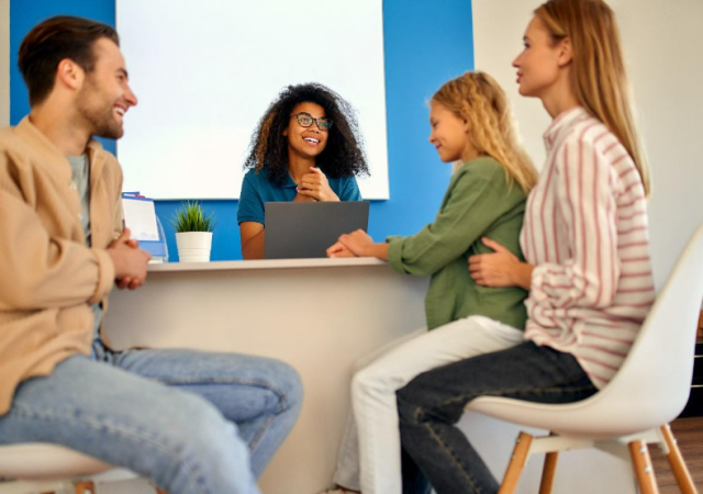 A Importância do Atendimento de Qualidade em Lojas de Tintas: A Experiência do Cliente em Foco